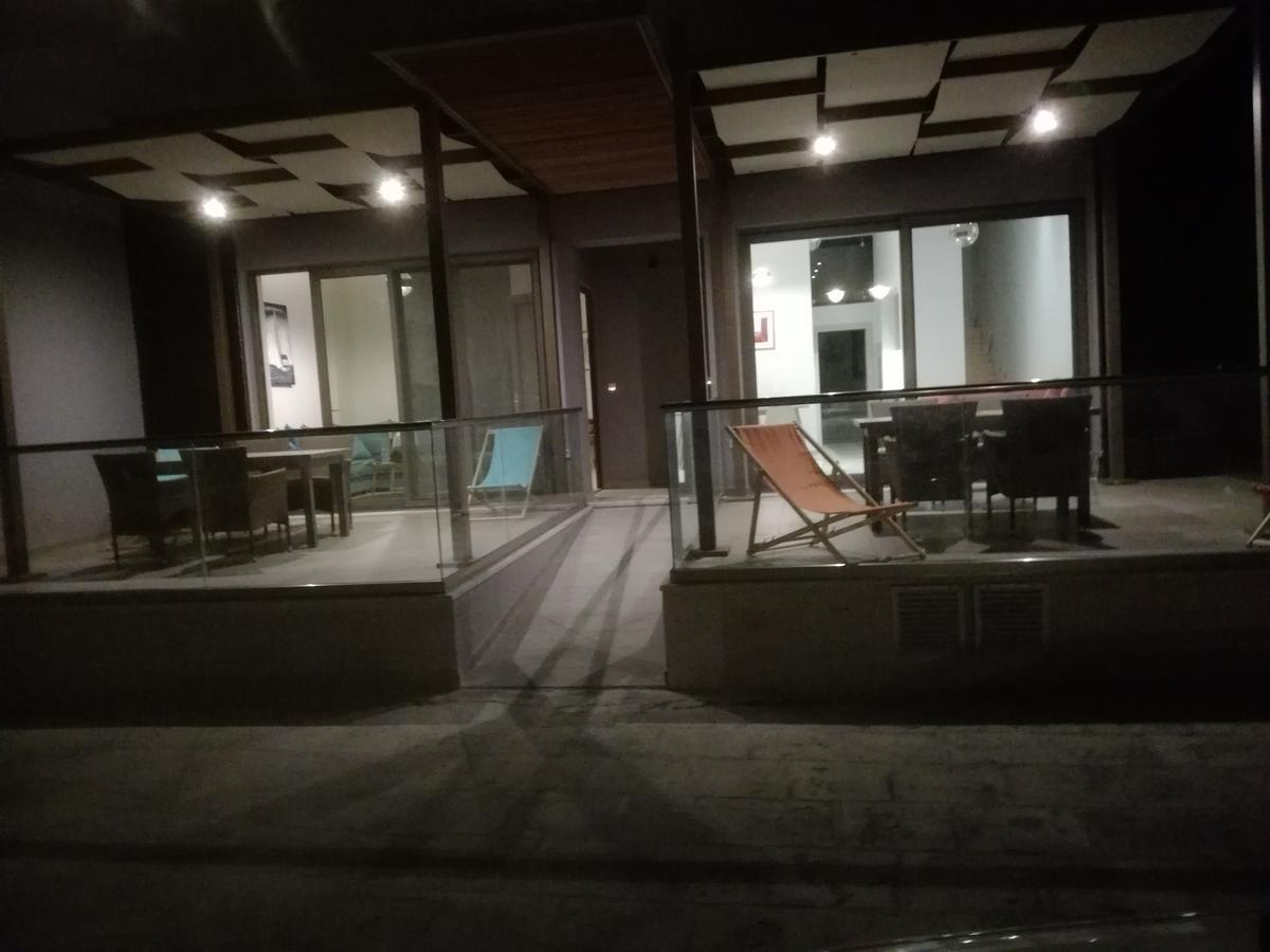 Casa Bella Deluxe Apartments Палиохора Екстериор снимка